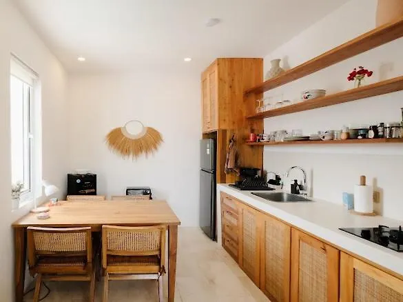 Charming Haus Unit 6