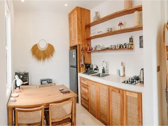 Charming Haus Unit 6 *